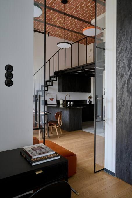 Loft Industrialny Przy Bulwarze Staromiejskim Apartment Вроцлав Екстериор снимка